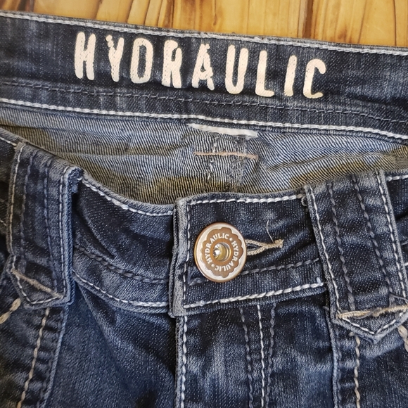 Womens Hydraulic Low Waist Denim Jean Capri Size 7 Dark Wash - Picture 6 of 8